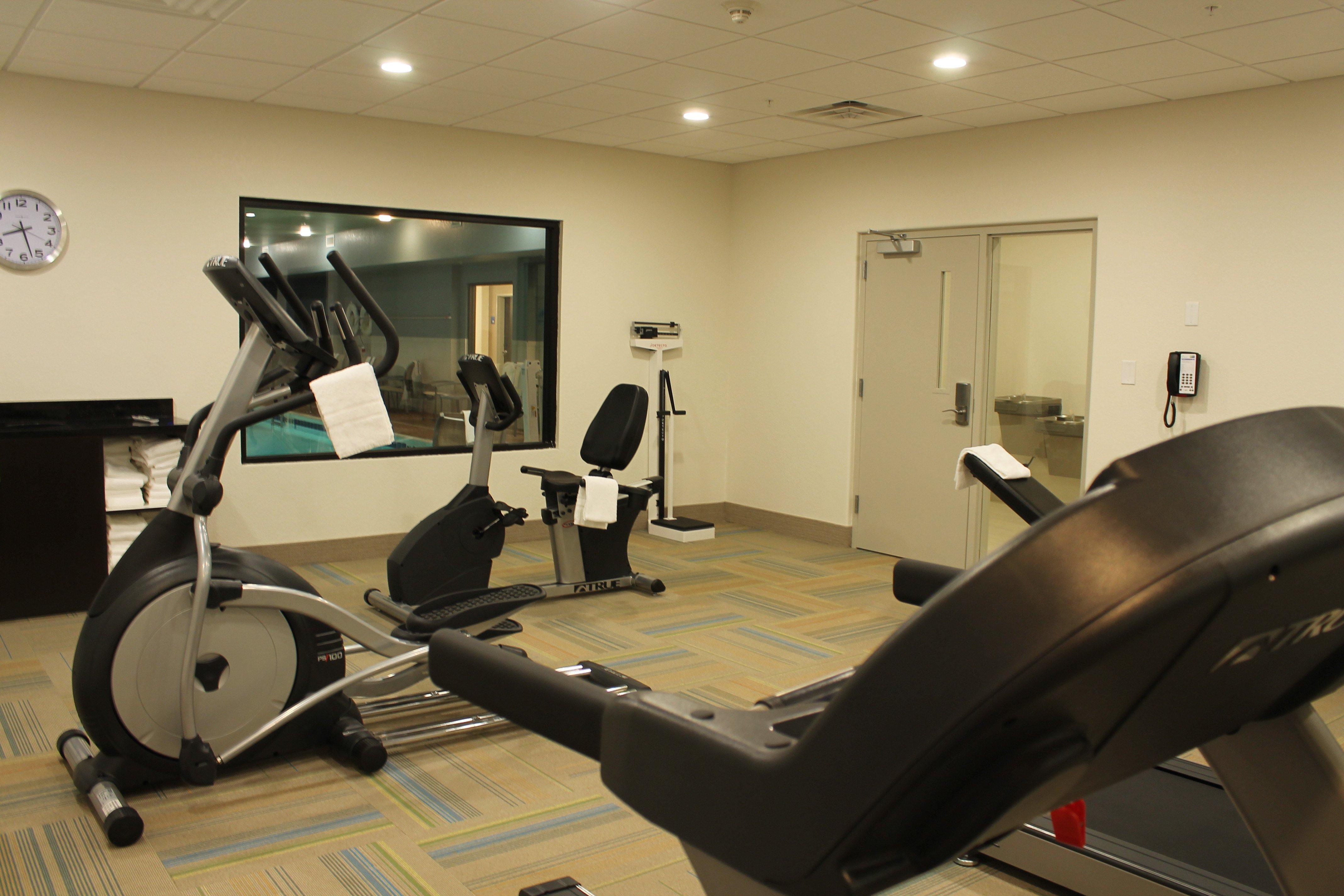 Holiday Inn Express Hotel & Suites Glasgow By Ihg Buitenkant foto