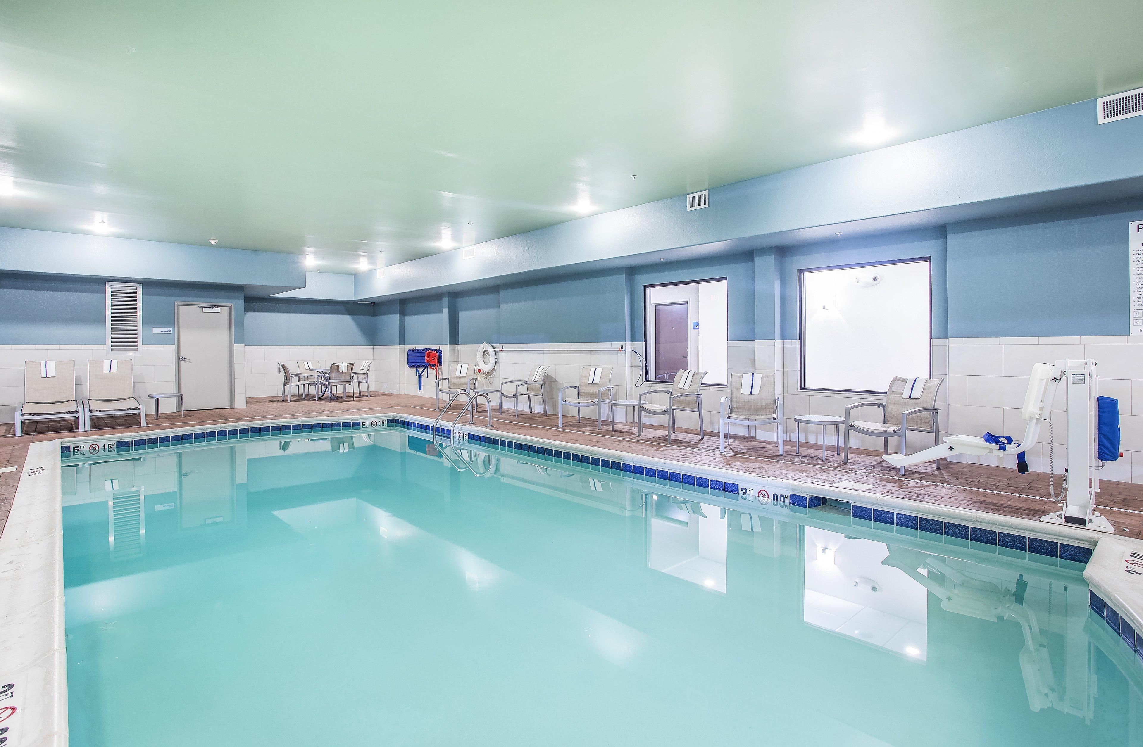 Holiday Inn Express Hotel & Suites Glasgow By Ihg Buitenkant foto