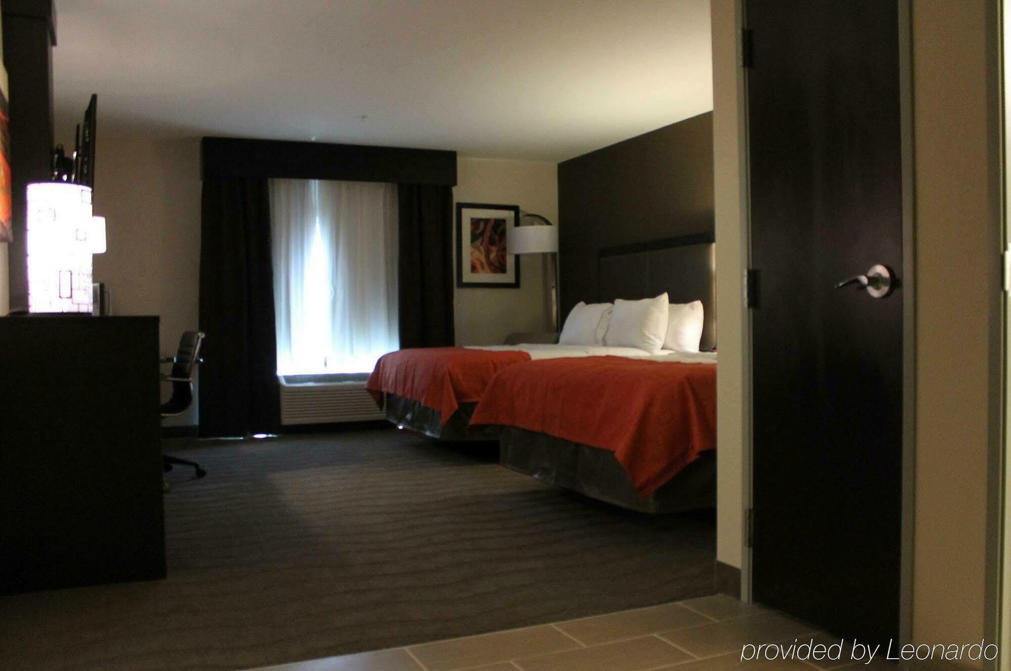 Holiday Inn Express Hotel & Suites Glasgow By Ihg Buitenkant foto