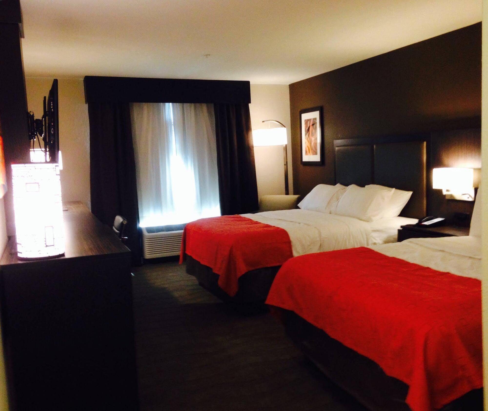 Holiday Inn Express Hotel & Suites Glasgow By Ihg Buitenkant foto